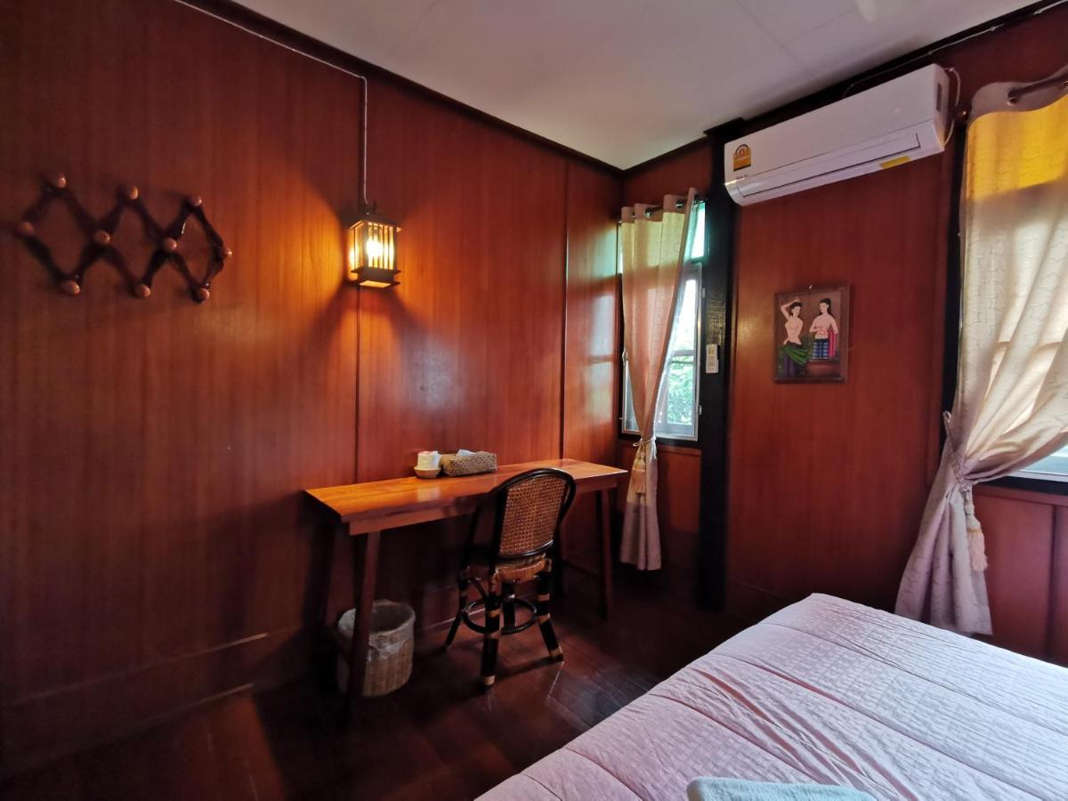 Tavee Guesthouse Bangkok Exterior foto
